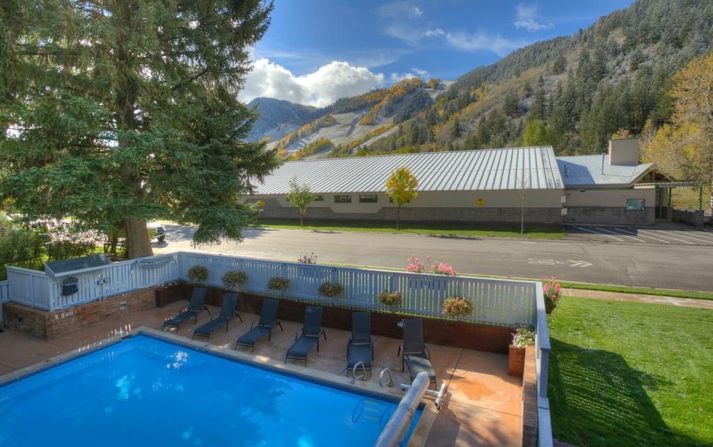 Shadow Mountain Lodge Aspen Exterior photo